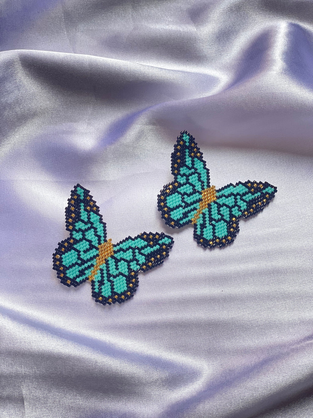 Aretes Mariposa
